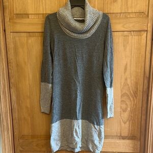 Athleta Merino Wool Sweater Dress Size Small